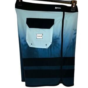 HURLEY Phantom Quick Dry 19" Outseam Shorts in Black & Blue Men's 38" Waist